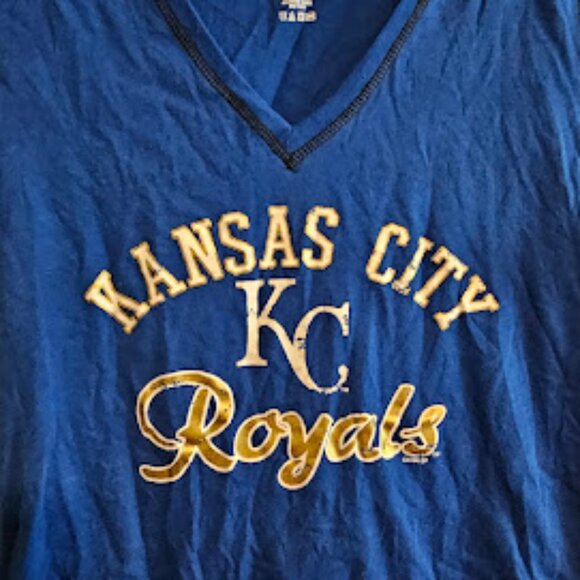 Medium Kansas City Royals Blue and Gold short sleeve Vneck tshirt - Picture 3 of 4